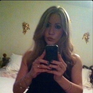 Meet your Posher, Karin